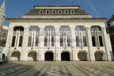  Galleries London on Guildhall Art Gallery City London Museums Galleries Buildings