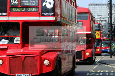 london buses images